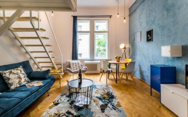 BpR Azure Desire Studio