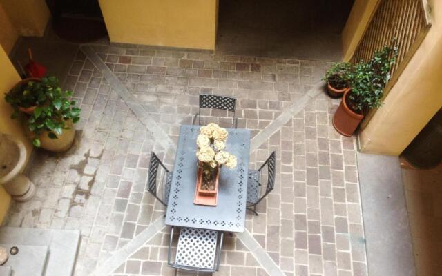 Amici Miei Rooms