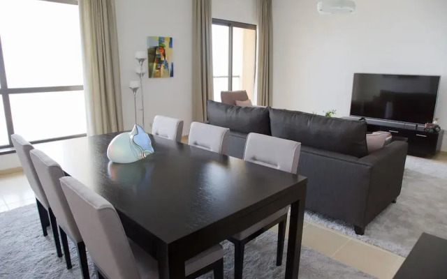 Shams by Hi Guests Vacation Homes