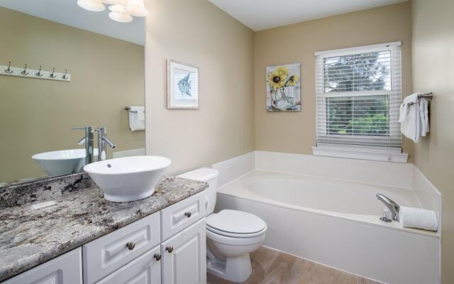 Turnberry 8566 (2G) - 3BR 2.5BA - (10)