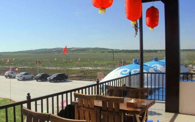 Zhongdu Jixiang Sanbao Yingpan Hotel