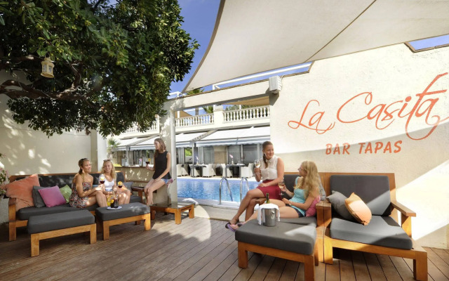 Van Der Valk Hotel Barcarola