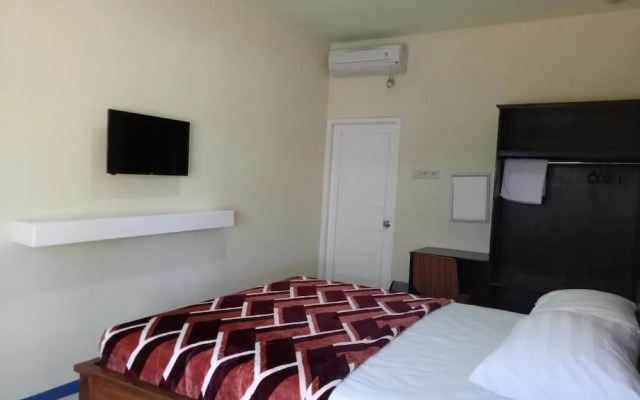 The Warong Nusa Penida - Hostel