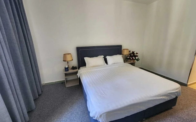 Aquavista Hotel & Suites