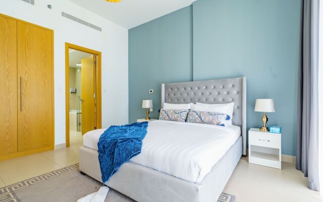 Downtown Charming Condo Close to Dubai Mall