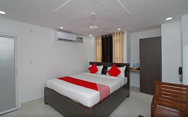 OYO Flagship 37018 Kutumbakam Guest House