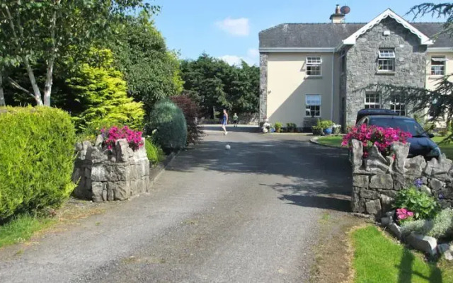 Gorteen Farmhouse Bed and Breakfast