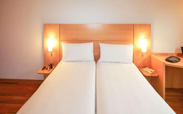 ibis London Thurrock M25