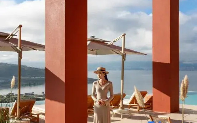 Dayoo Seaview Hotel &Resort