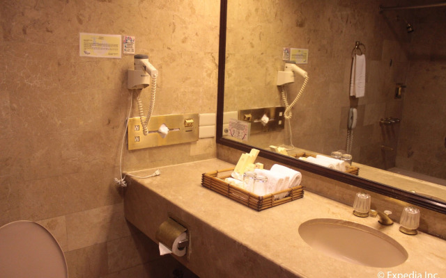 Fort Ilocandia Resort Hotel