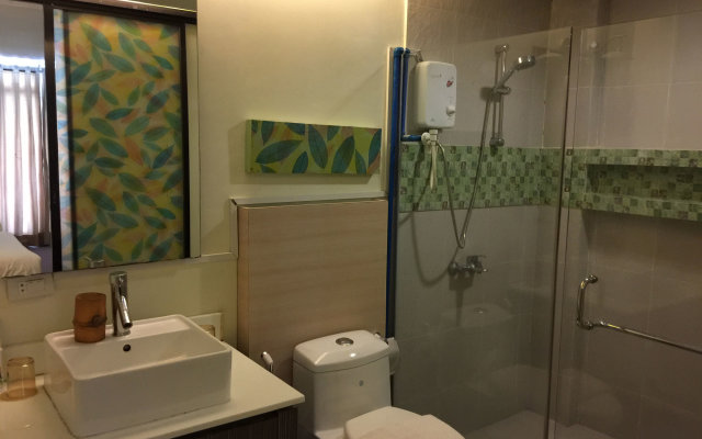 Coron Gateway Hotel & Suites