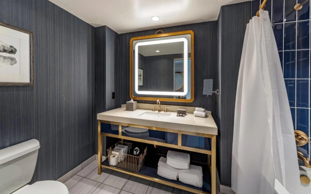 Omni Oklahoma City Hotel