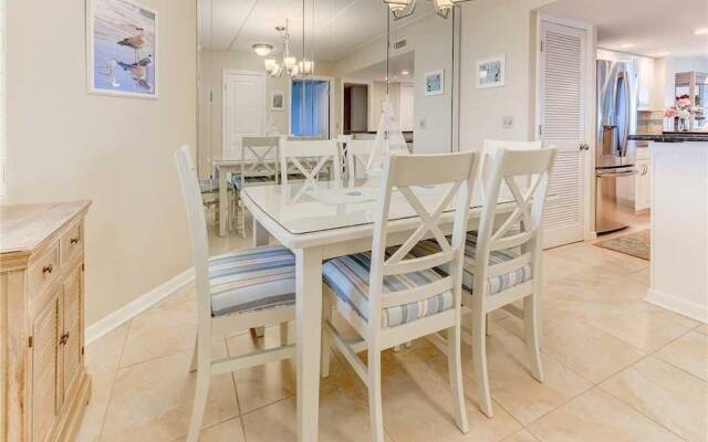 Windjammer 210 - Two Bedroom Condo