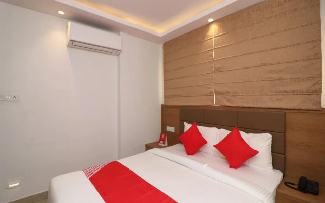 White Castle By OYO Rooms