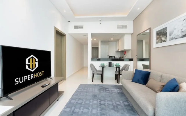 SuperHost - Breathtaking Canal Views From this Cozy Apartment