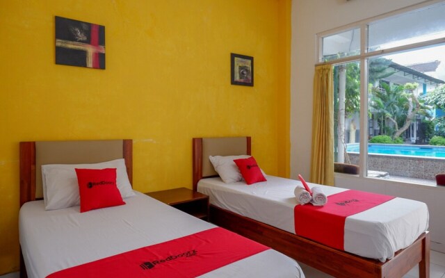 Putra Jaya Hotel by RedDoorz