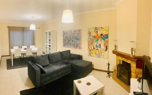 Labruge Beach Apartment by BnbHost