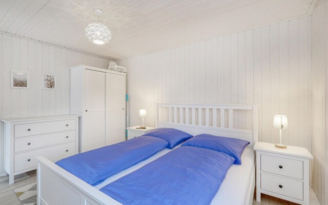 Stunning Home in Zerpenschleuse With 2 Bedrooms and Wifi