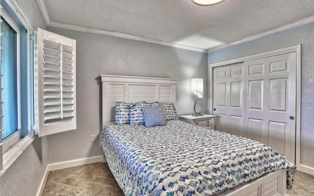 Land's End 3-403 Bay Front - Premier
