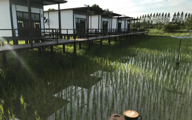 Mae On Village Resort