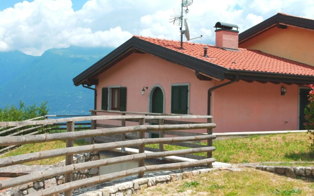 Villa Lago - Rebomaholidays