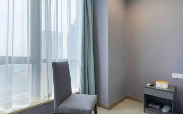 Shangpin Hotel (Zhuji High-speed Railway Station Powerlong Plaza)