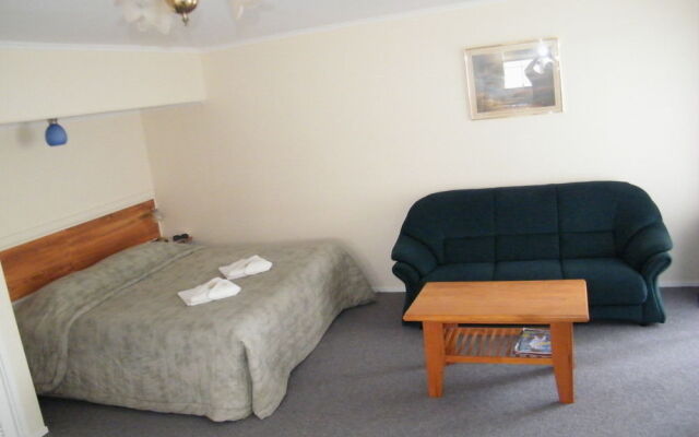 Colonial City Motel and Conference Centre