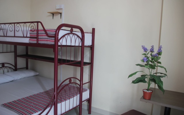 Mitraa Inn - Hostel