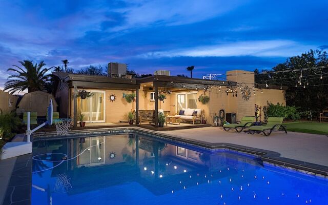 Desert Sun 3 BR by Casago
