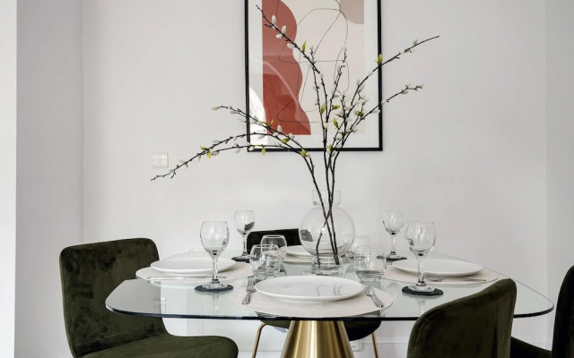 The Cadogan Suite Next to Sloane Square