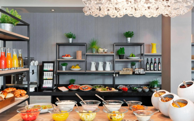Courtyard by Marriott Zurich North