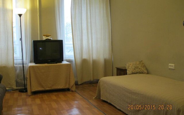 Guest Rooms on 15 liniya