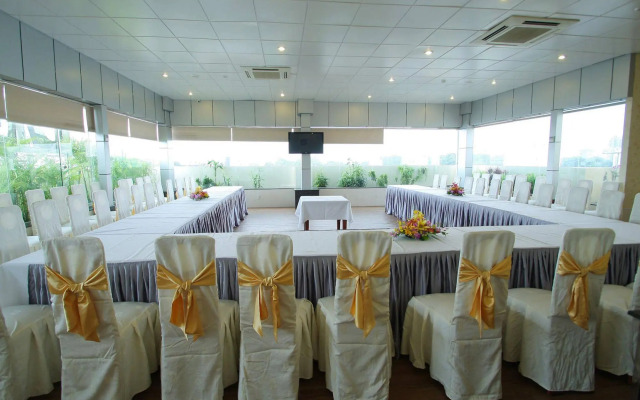 Le Duy Hotel