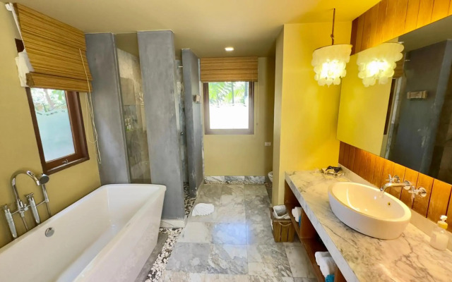 Deva Beach Resort Samui