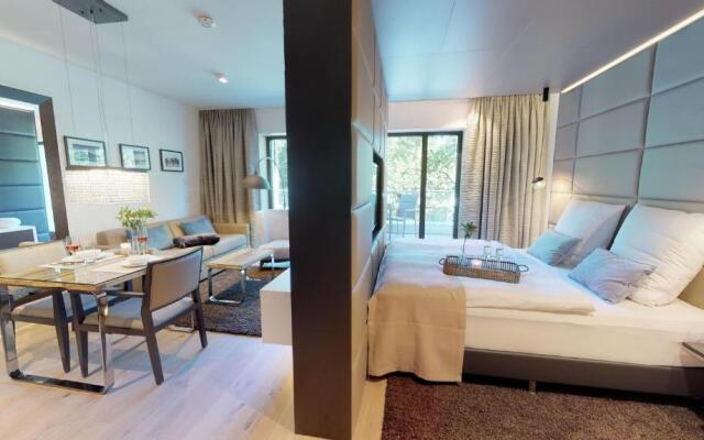 White Pearl Apartment 3.06