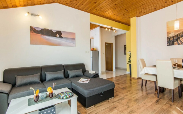 Mima - 150 m From the Beach - A3