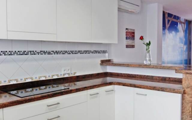 San Fernando - Family House