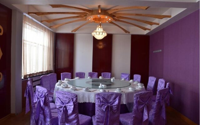 Hulunbuir Longyun Hotel