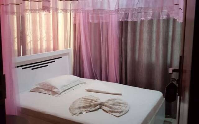 Nyaholoti Airport Hotel