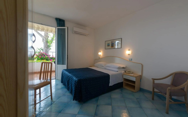 Hotel Villa Ireos