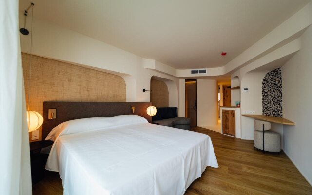 Pacha Hotel
