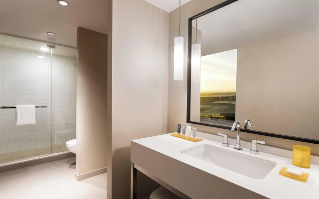 JW Marriott Los Angeles L.A. LIVE