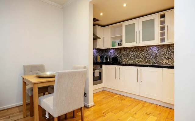 The Kensington Hideaway