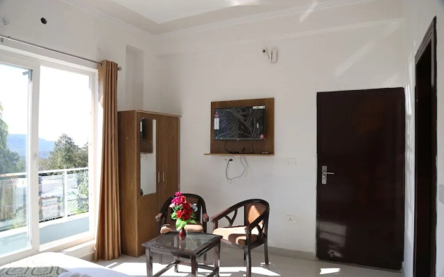 Hotel Yog Tapovan