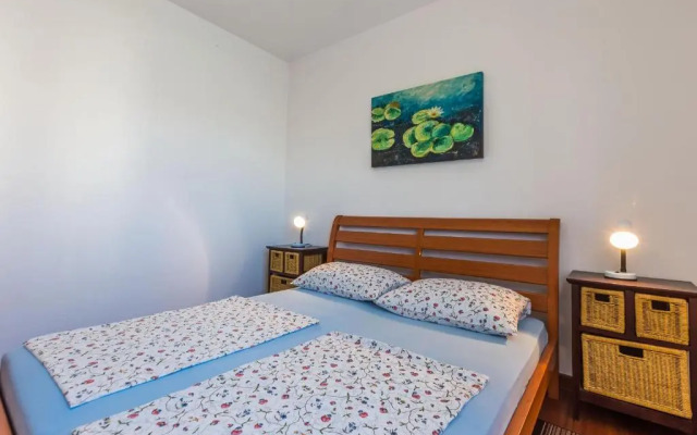 Adriano 2Br Apartment With Terrace