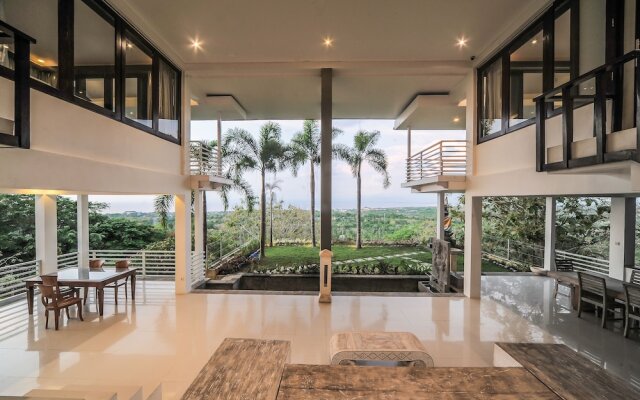 Mars Hill by Gaing Mas Group