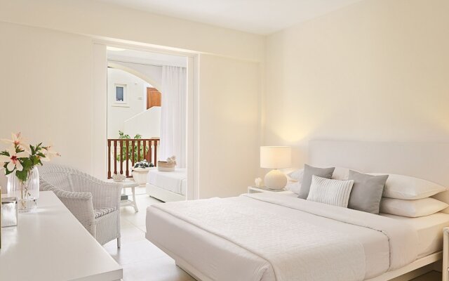 Club Marine Palace & Suites