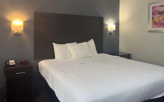 Rodeway Inn