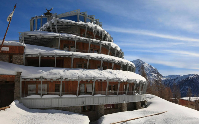 Shackleton Mountain Resort