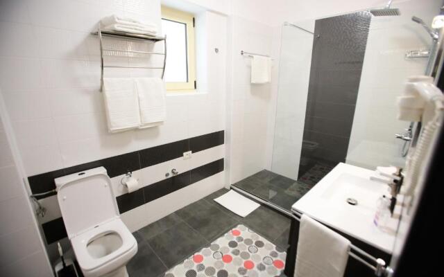 Premium Studios Mamaia Nord - Marea la 50m